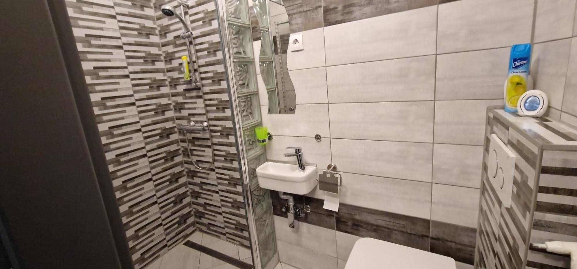 Extra Sok Szobas Apartman Budapest Kozpontjaban Apartment Exterior photo